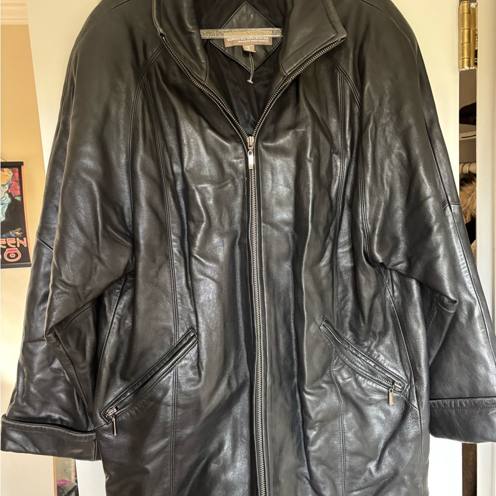 Valerie Steven’s Black Lamb Leather size small - Picture 2 of 4